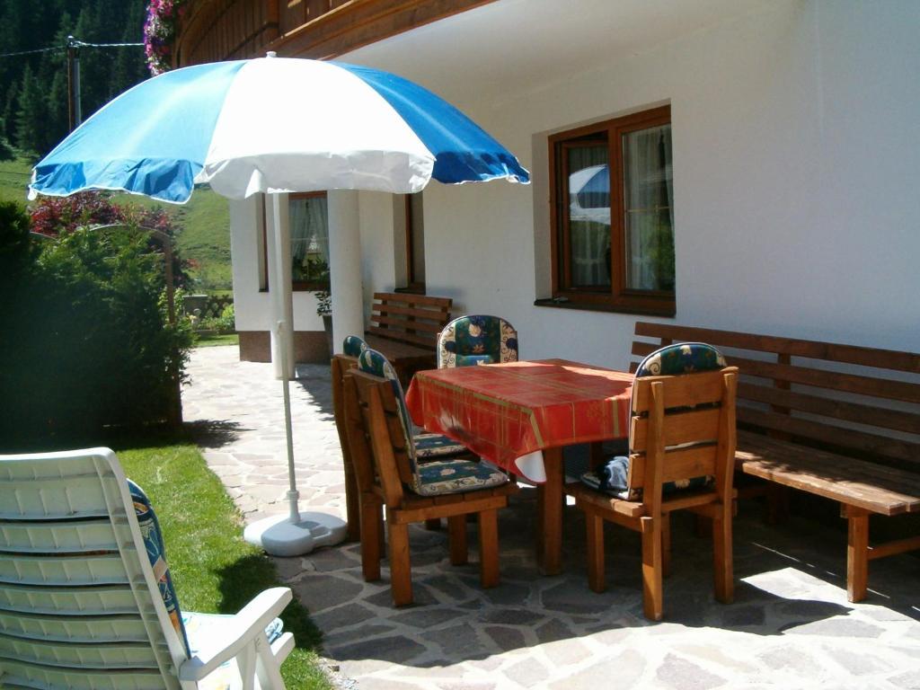 Ferienhaus Inge Sankt Leonhard im Pitztal Oda fotoğraf
